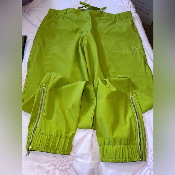 Albion fit jetsetters in Snap pea size XS - Picture 7 of 7